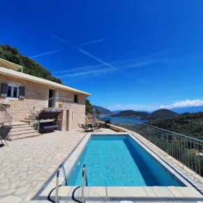 DJoumas Villa